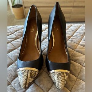 Coach Women's Heels, Black Leather With Snake Skin Detail With Gold Detail